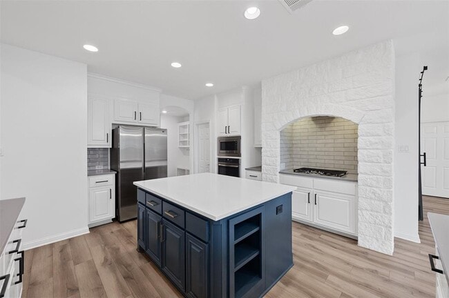 Building Photo - 10733 Maelin Dr