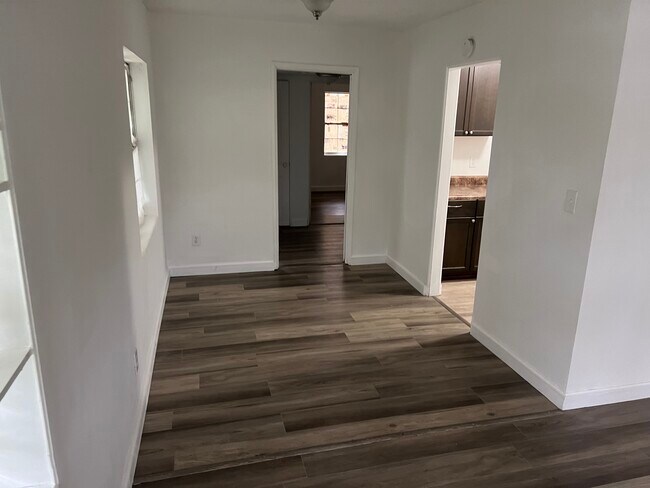 Building Photo - 3647 Calla Dr
