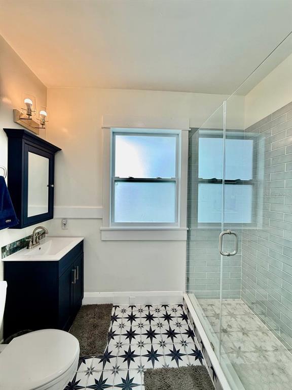 Building Photo - 3805 N Arlington Ave