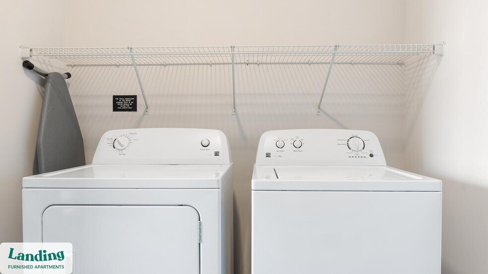 Building Photo - 930 Howell Mill Rd NW