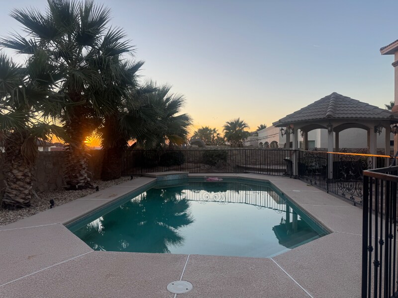 Building Photo - 13582 Emerald Coast Ln