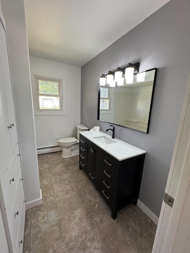 Building Photo - 6451 Alpine Ave NW