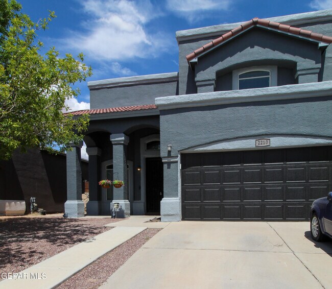 Building Photo - 2210 Hannah Leigh St