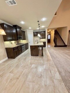 Building Photo - 16020 Gladewater Terrace