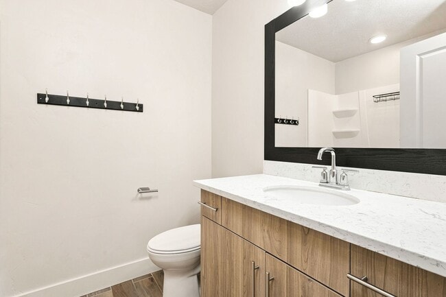 Building Photo - 6511 S Liberty Way