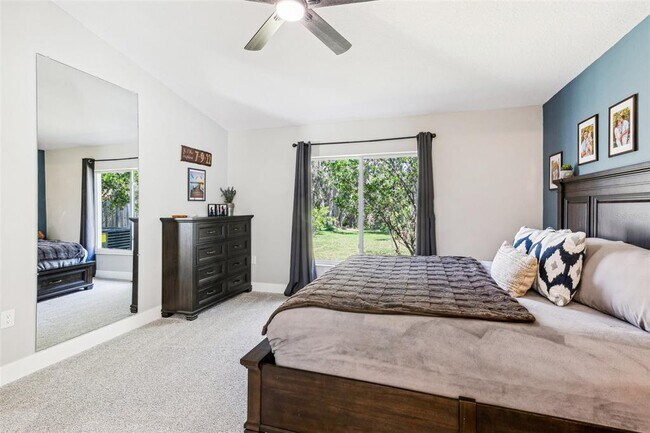Building Photo - 7308 Carrington Oaks Ln