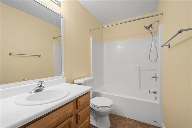 Building Photo - 102 Westbrooke Ln