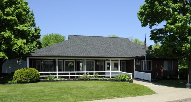 Building Photo - Maple Ridge Estates