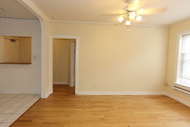 Building Photo - 457 W Melrose St