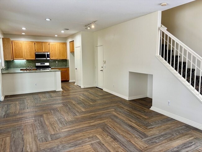 Building Photo - 11839 Garrison Dr