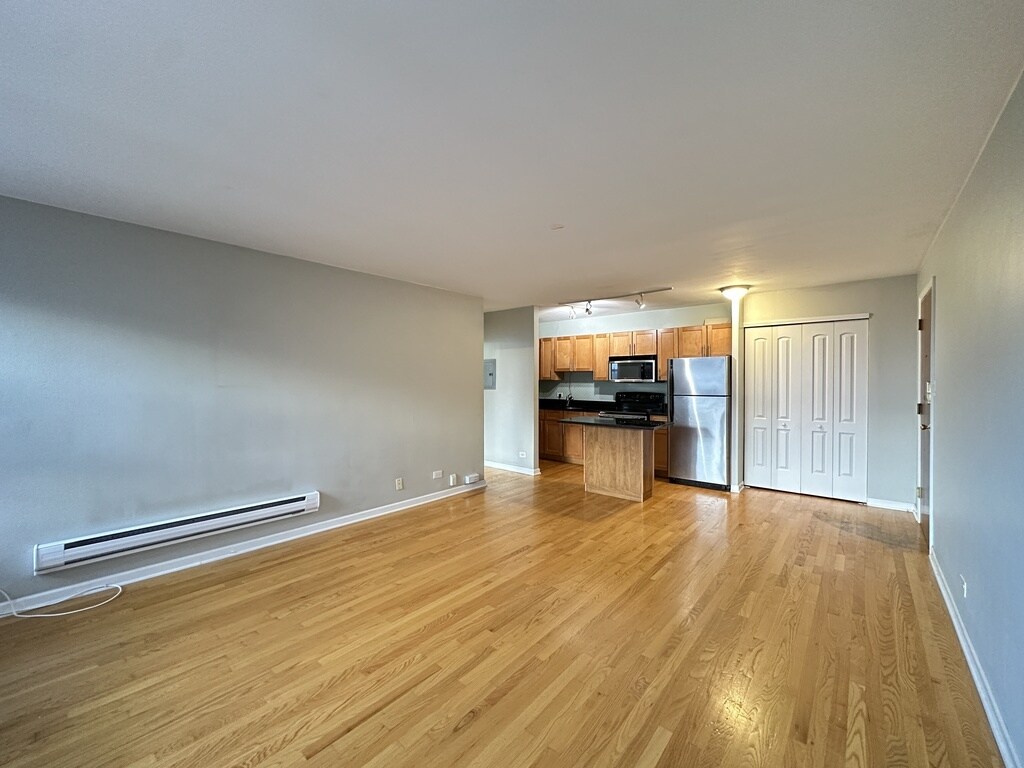Building Photo - 4180 N Marine Dr