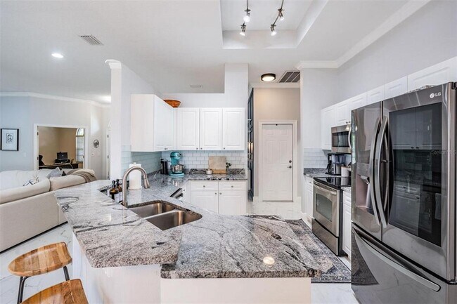 Building Photo - 28335 Glade Fern Ct