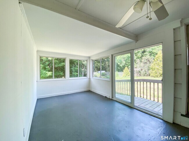 Building Photo - 48 Bagley Rd