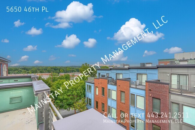 Building Photo - 5650 46th Pl