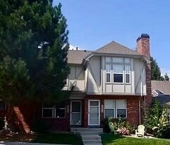 Building Photo - 3022 W 107th Pl