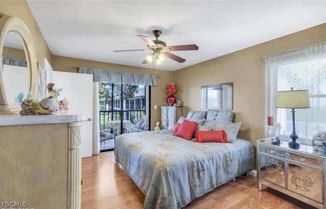 Building Photo - 9270 Lake Park Dr