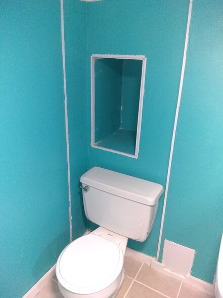 Bathroom - 107 School St