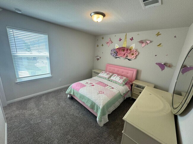 Building Photo - 330 Delaware Mountains Ter