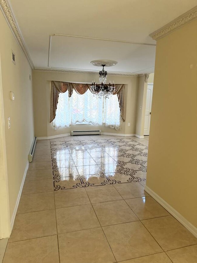 Dinning Room - 1 Wiltshire Dr