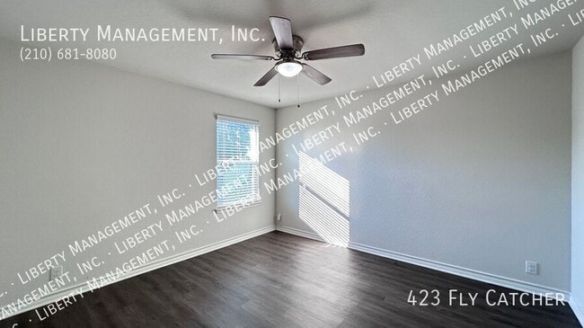 Building Photo - 423 Fly Catcher