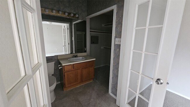 Building Photo - 516 Lookout Mountain Trail