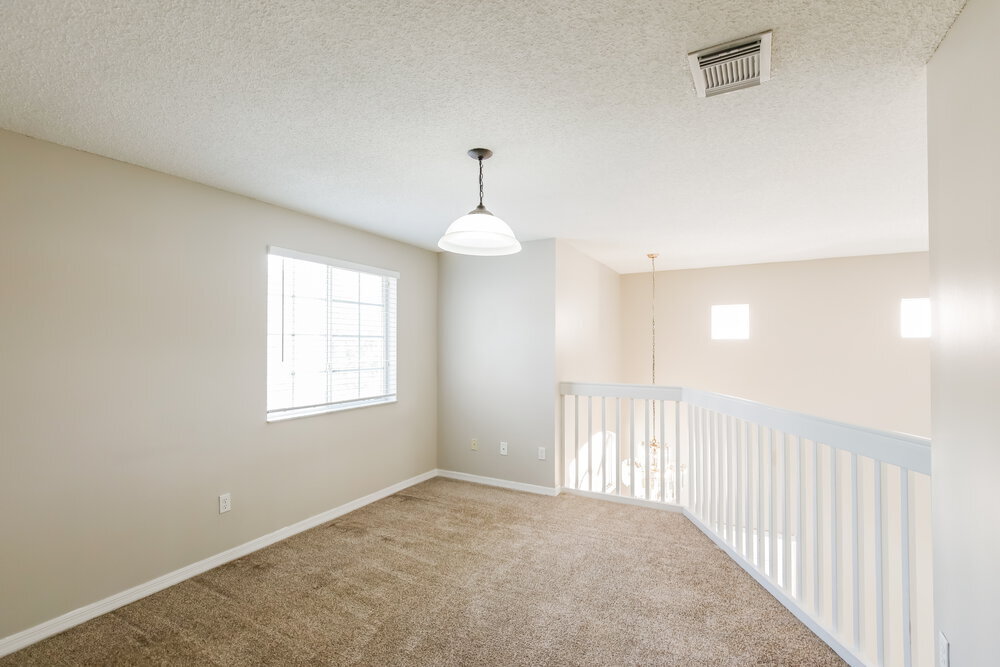 Building Photo - 333 SW 195th Ave