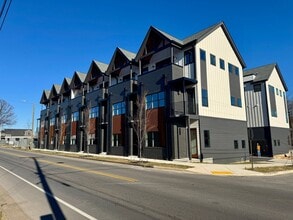 Building Photo - 1861 Zeta Way