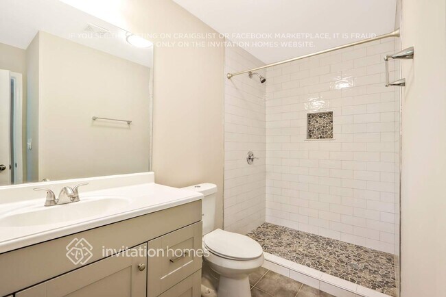 Building Photo - 5888 Simone Dr