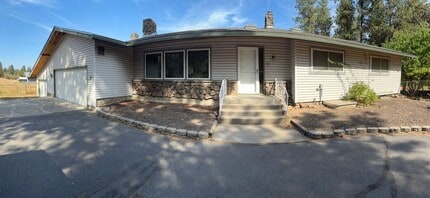 Building Photo - 727 S Basalt St