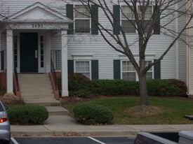 Building Photo - 2405 Normandy Square Pl