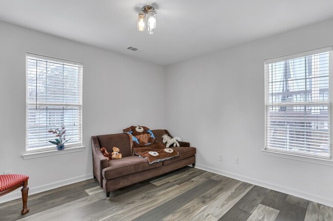 Building Photo - Brookhaven’s Most Desirable Neighborhood