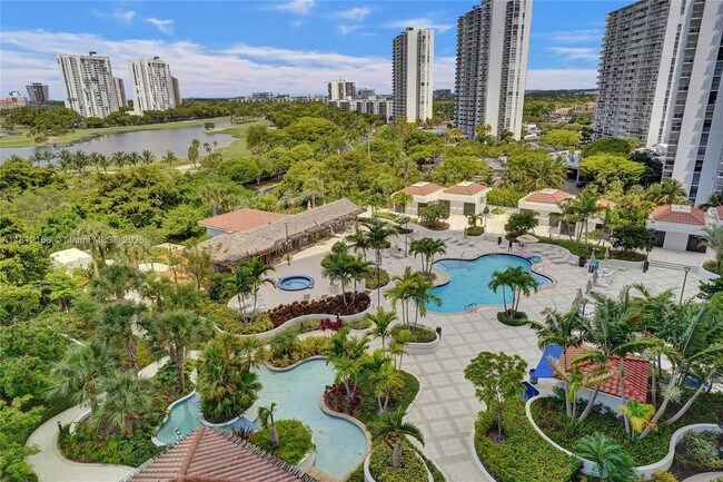 Building Photo - 20281 E Country Club Dr