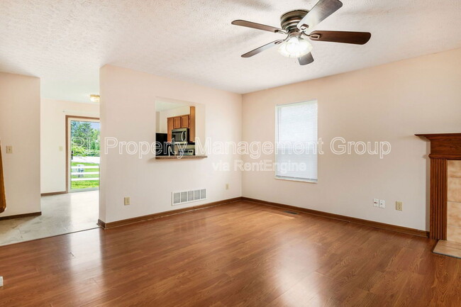Building Photo - 1064 Wexford Green Blvd