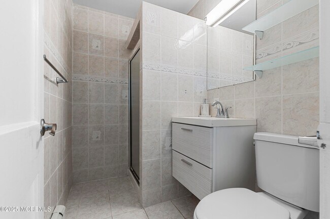 Building Photo - 297 Highland Ave