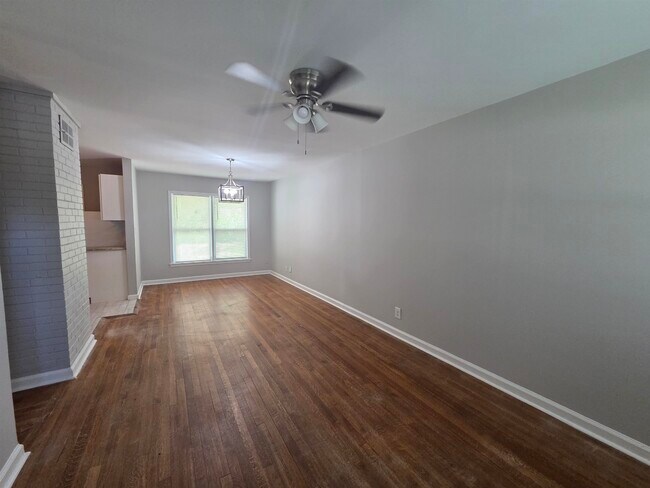 Building Photo - 1486 Patterson St