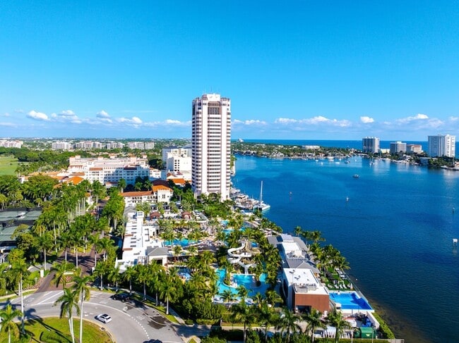 Primary Photo - 800 E Camino Real