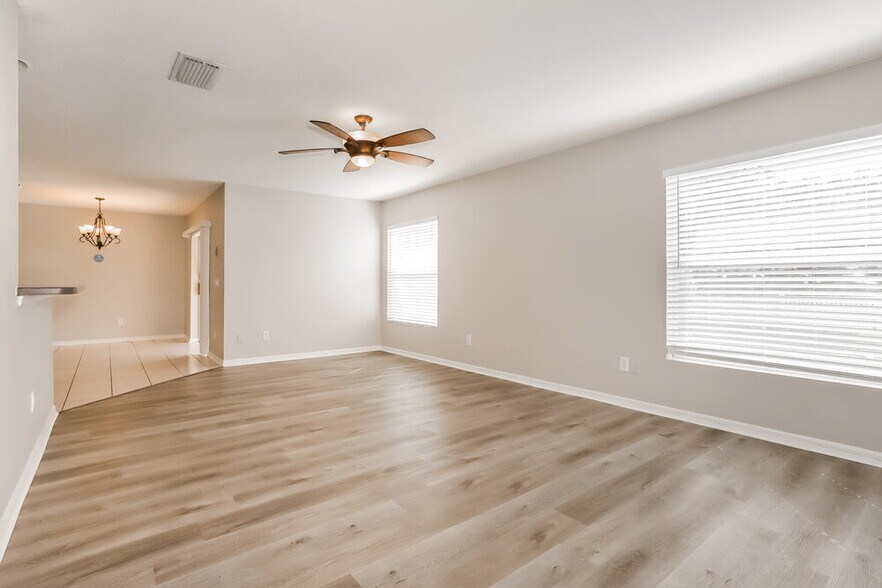 Building Photo - 17126 Falconridge Rd