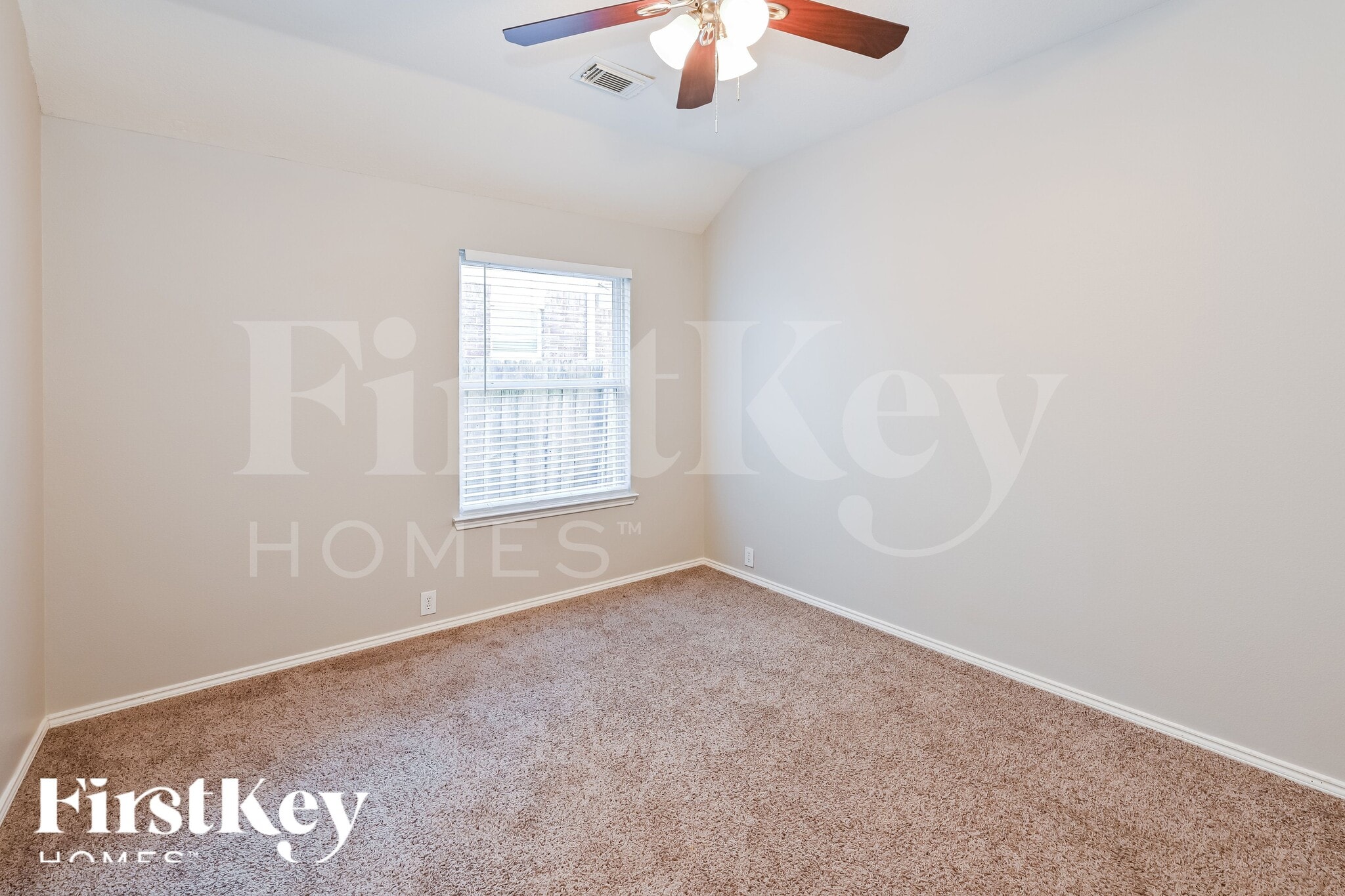 Building Photo - 3302 Thorpeshire Ct