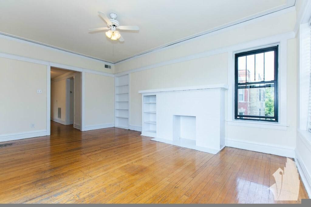 Building Photo - 2522 N Kedzie Blvd