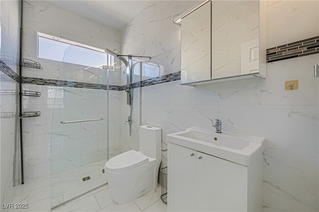 Building Photo - 6048 Attavilla Dr