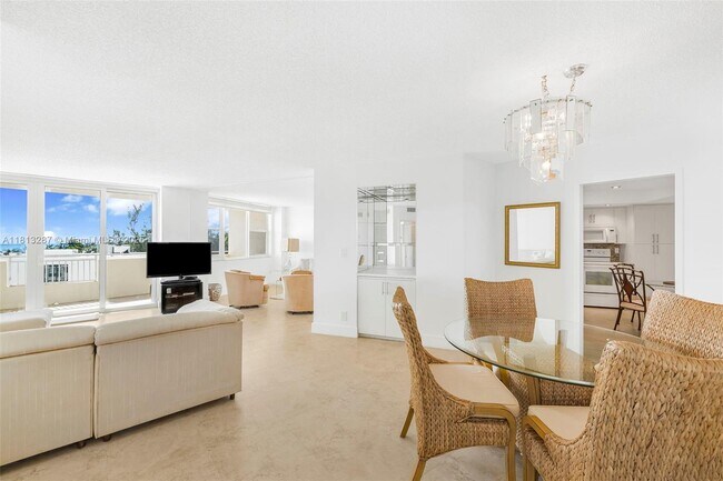Building Photo - 3180 S Ocean Dr