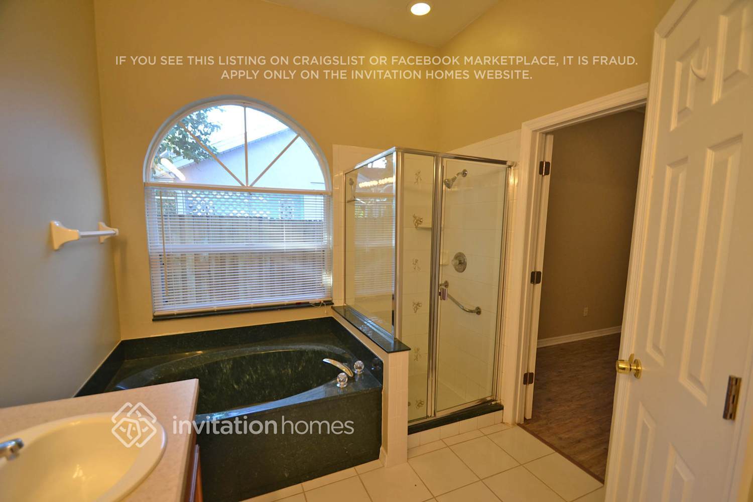 Building Photo - 12666 Maribou Cir