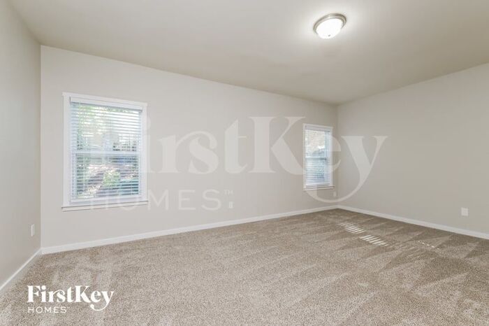 Building Photo - 3747 Littlebrook Dr