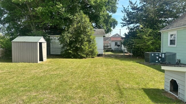 Building Photo - RENTAL HOME 2BD/1BTH