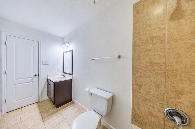Building Photo - 21415 Sagrantino Ct