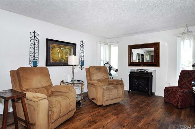 Building Photo - 111 19th St