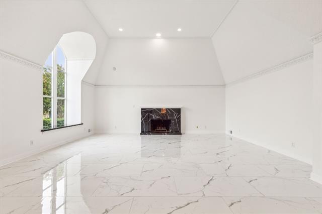 Building Photo - 10541 Berry Knoll Dr