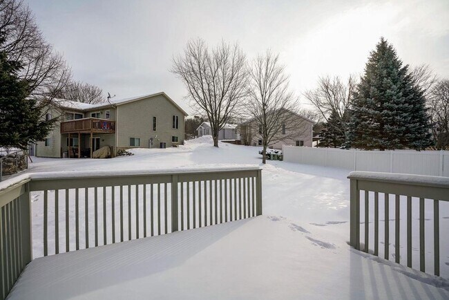 Building Photo - 3601 Basalt Ln