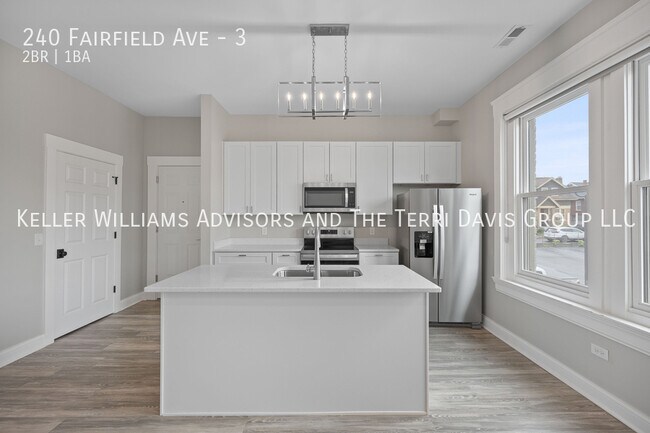 Building Photo - 240 Fairfield Ave