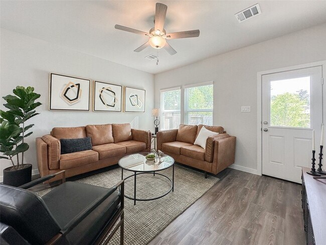 Building Photo - 164 Valiant Ridge Trail